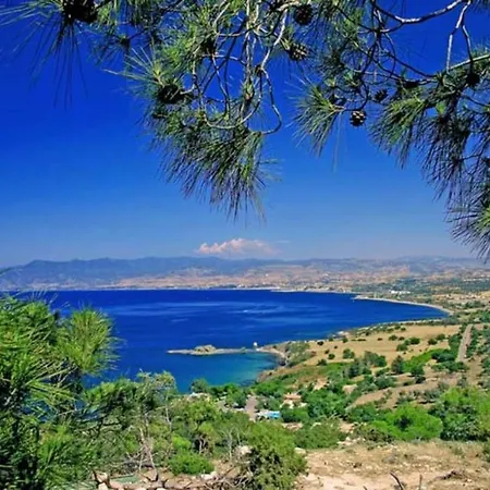 Imagine Your Family Renting A Luxury Holiday Close To Sotira' Main Attractions, Sotira 1335